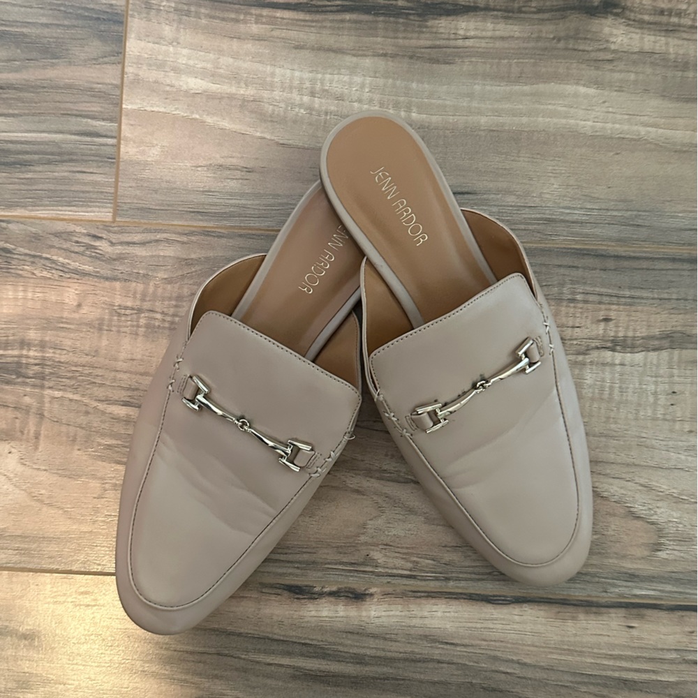 Jenn Ardor Cream Loafer Mules Size 8.5